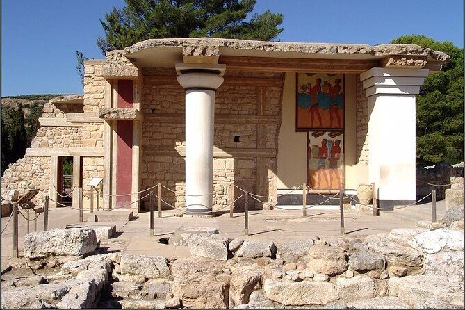 Knossos Palace, Museum & Rethymno city Private Tour from Chania - Key Points