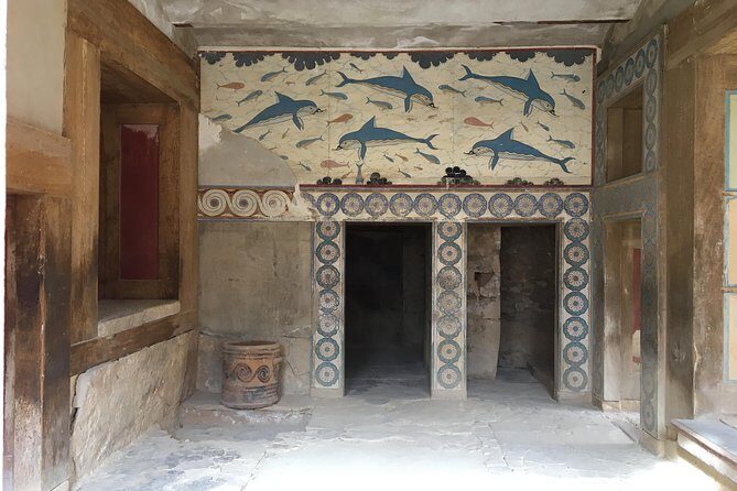 Knossos palace & the Archaeological museum of Heraklion (with Transfer) - An In-Depth Look at the Crete Experience