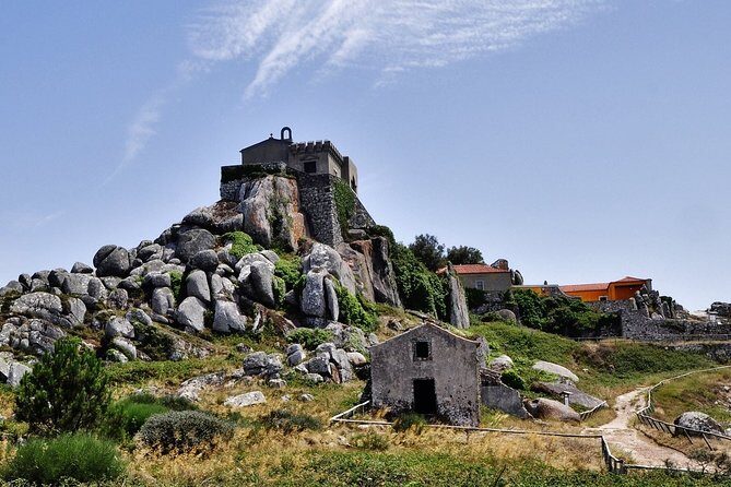 Know Sintra through the eyes of a local archeologist private tour - A Closer Look at the Experience