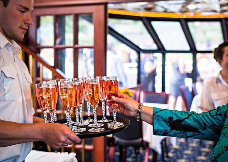 Knoxville: Sunset Dinner Cruise on Tennessee River - FAQs
