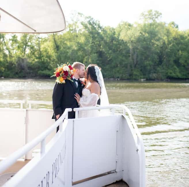 Knoxville: Sunset Sightseeing Cruise on Tennessee River - FAQ