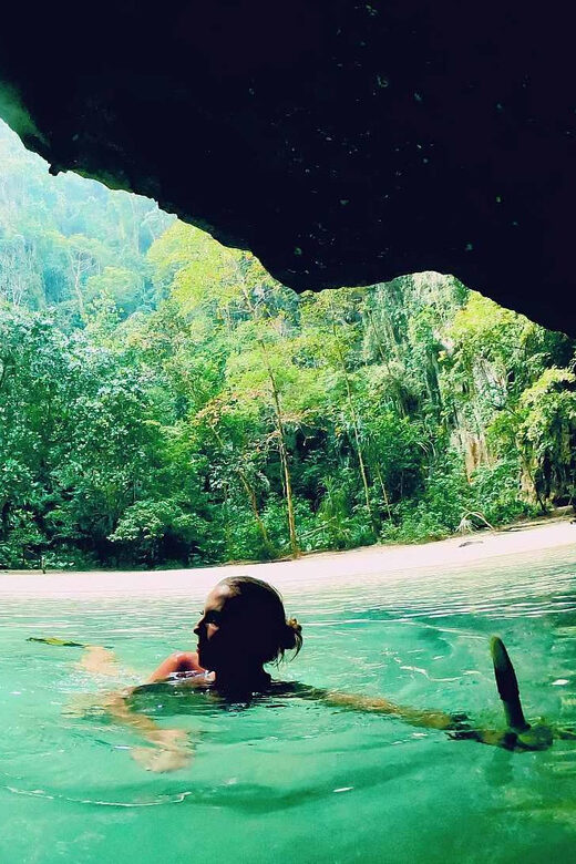 Ko Lanta: Emerald Cave and 4 Islands Tour by Longtail Boat - A Deep Dive into the Experience