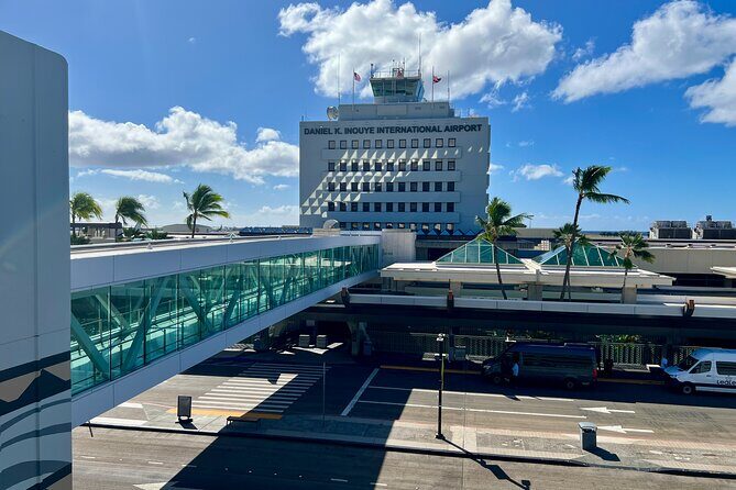 Ko Olina Kapolei Private Airport Transfer Up to 10 Guests - Who is This Transfer Ideal For?