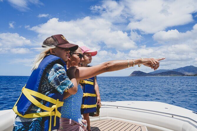 Ko Olina Private Luxury Charter for up to 6 Passengers - Key Points
