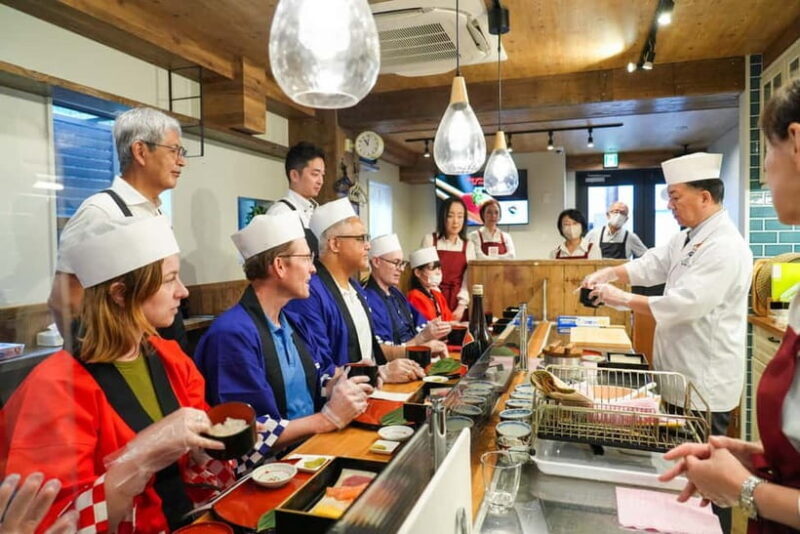 Kobe : Create & Savor Sushi & Kobe Beef Like a Master - Key Points