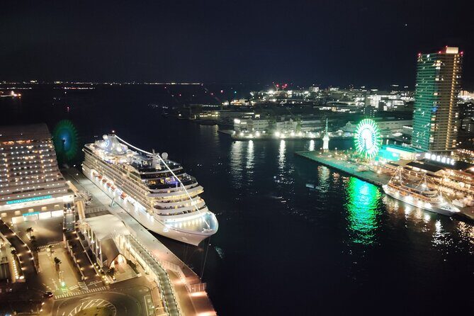 Kobe: Glamorous Harbor Lights & Tower Panorama - Key Points