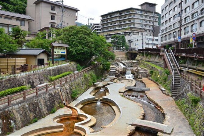 Kobe Guided Tour Including Port Area and Arima Onsen Town - Who Should Consider This Tour?
