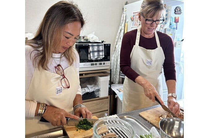 Kobe Home Cooking Ramen and Gyoza Cooking Class - Key Points