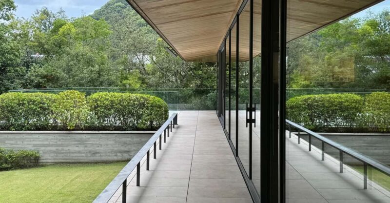 Kobe: Private Guided Tour of Takenaka Carpentry Tools Museum - Practical Details