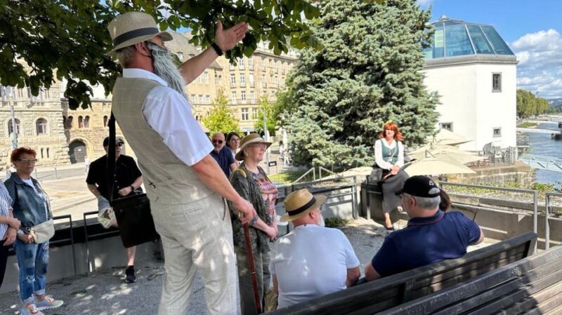 Koblenz: Guided tour Moselle kisses Rhine - An In-Depth Look at Koblenz’s "Moselle Kisses Rhine" Tour