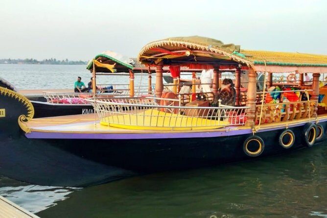 Kochi Private Tour: Kerala Backwater Shikara (Shaded Canoe Boat) Day Cruise - FAQ
