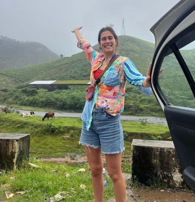 Kochi to Munnar: Eravikulam, Tea Estate and Waterfalls - Authentic Experiences and Local Insights