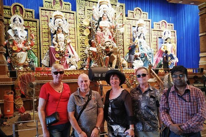 Kolkata Full Day Sightseeing Including Mother House, Kumortuli and Flower Market - An In-Depth Look at the Tour