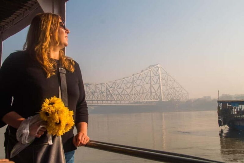 Kolkata: Magic Hour Tour with Breakfast - The Value of the Experience