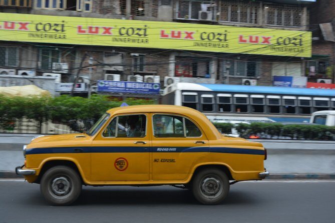 Kolkata - Sounds and Sights - Private Full Day City Tour - The Artistic Heart of Kumartuli