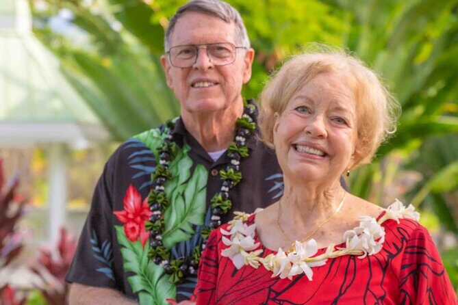 Kona Hawaii Photographer 25 minute session at Outrigger Resort - What to Expect During Your Photo Session