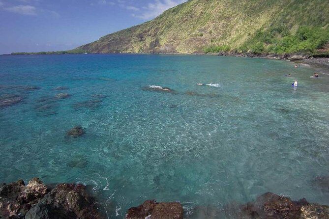 Kona Tour: Bee Farm, Kona Coffee, and National Historical Parks - Who Should Consider This Tour?