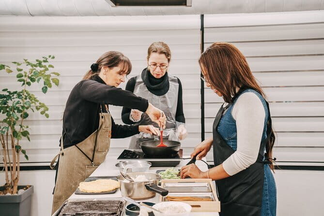 Korea Cooking Class with 3 stars Michelin Chef & Content creators - An Authentic Korean Cooking Experience in Seoul with a Michelin-Starred Chef and Content Creator