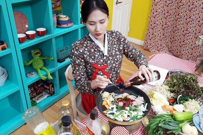 Korean Cooking Class with Full-Course Meal & Local Market Tour in Seoul - Who Will Love This Tour?