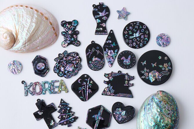 Korean Traditional Craft Classes at Seoul's Hot Places - Engaging the Senses with Seoul’s Traditional Mother-of-Pearl Craft Class