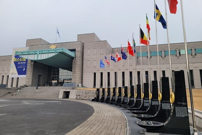 Korean War Memorial Guided Tour - A Deep Dive into the Experience