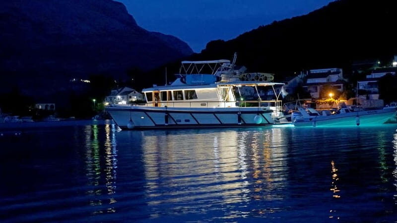 Korula: Island Yacht Cruise with Wine Tasting and Dinner - Who Will Love This Tour?