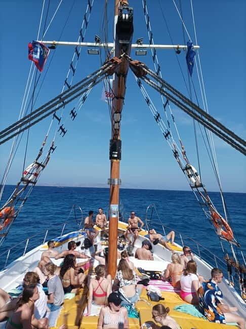 Kos: 3-Island Cruise with Lunch and Hotel Transfer - FAQ