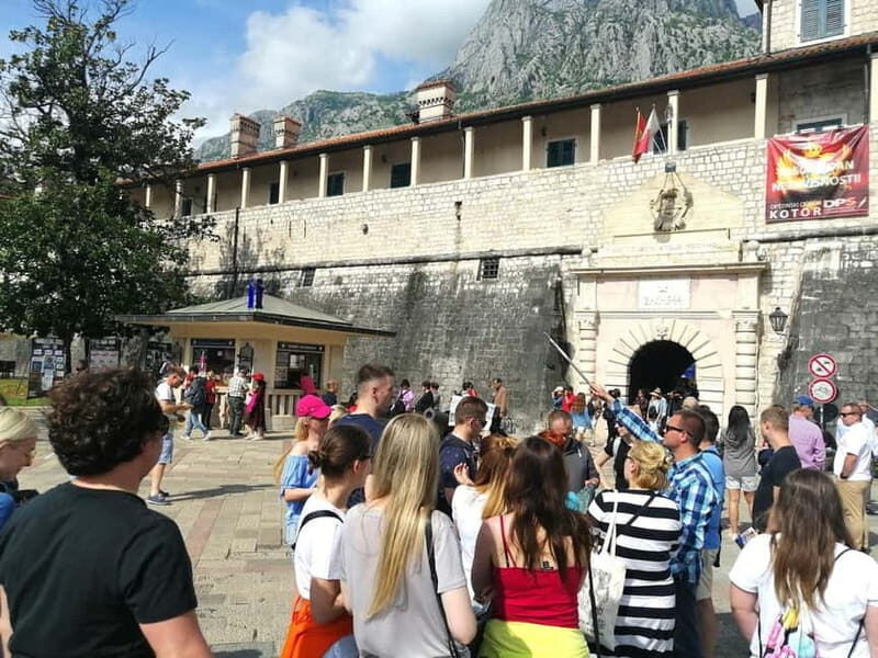 Kotor: Old Town Walking Tour - Key Points