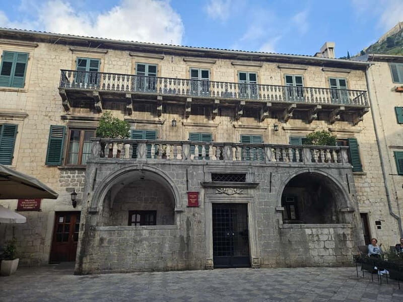 Kotor Old Town Walking Tour - Exploring the Kotor Old Town Walking Tour in Detail