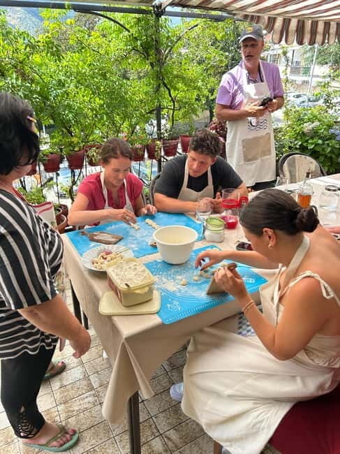 Kotor: Old Town Walking Tour and Cooking Class - Exploring the Experience: A Deep Dive into the Tour
