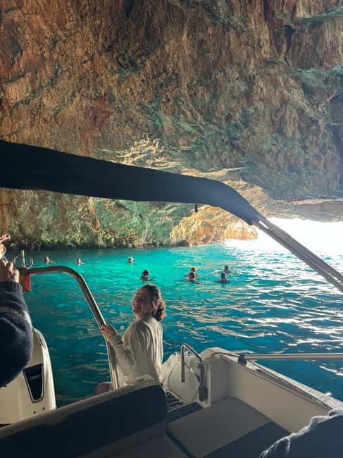 Kotor: Private Blue Cave and full bay of Kotor adventure - Key Points