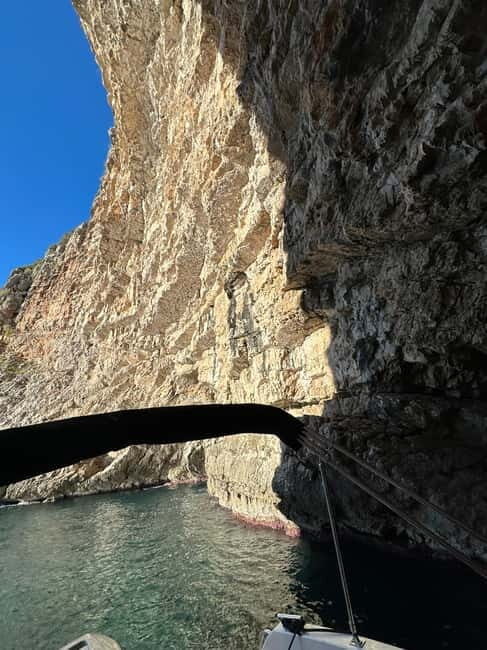 Kotor: Private boat tour Blue Cave & Our Lady of the Rocks - FAQ