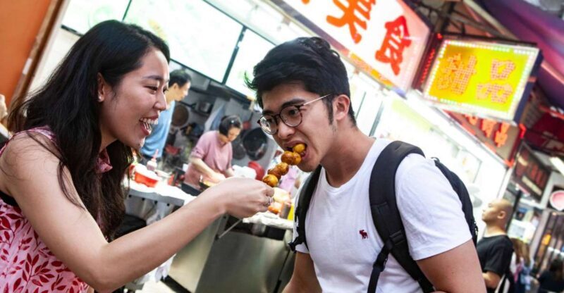 Kowloon: Private Night Markets & Street Food Experience - Key Points