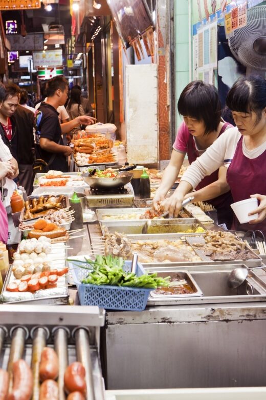 Kowloon: Private Night Markets & Street Food Experience - A Deep Dive into the Kowloon Night Experience