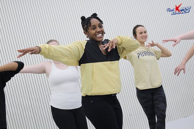 Kpop Dance Class Activity in Seoul (Recommended by CNN, BBC) - Discovering the K-pop Dance Class in Seoul: A Fun, Authentic Experience