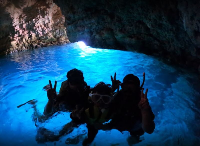 KR support: Okinawa Blue Cave Boat Snorkeling All-in-One experience - What the two-hour outing is really like