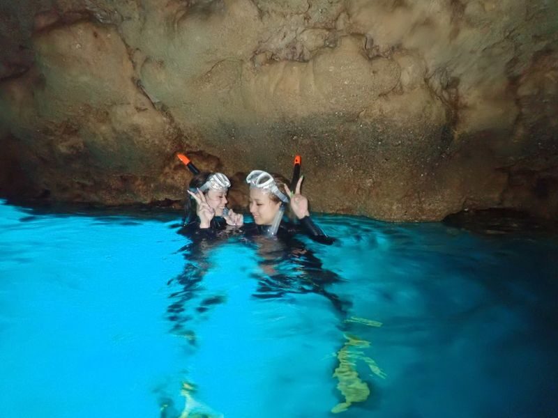 KR support: Okinawa Blue Cave Boat Snorkeling All-in-One experience - What the price includes, and what it doesn’t
