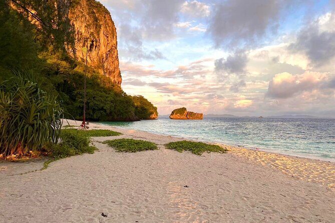 Krabi 7 Islands Sunset Tour with Bioluminescent Plankton + BBQ - Krabi 7 Islands Sunset Tour with Bioluminescent Plankton + BBQ