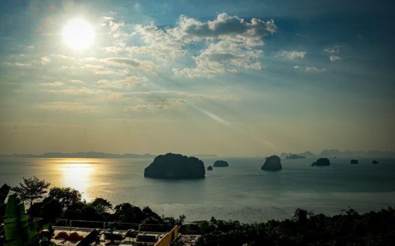 Krabi: Kayaking Ao Thalane and Khaothong Hill Café - Key Points