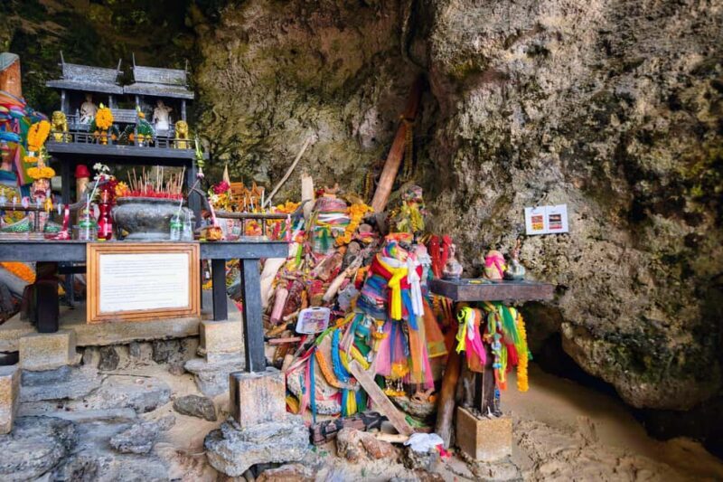 Krabi: Luminous Lagoon, Sunset Islands & Speedboat Adventure - Poda Island and Sunset BBQ