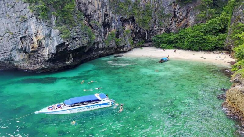 Krabi: Ultimate Phi Phi & Maya Bay Ascent by Speedboat - A Detailed Look at the Experience