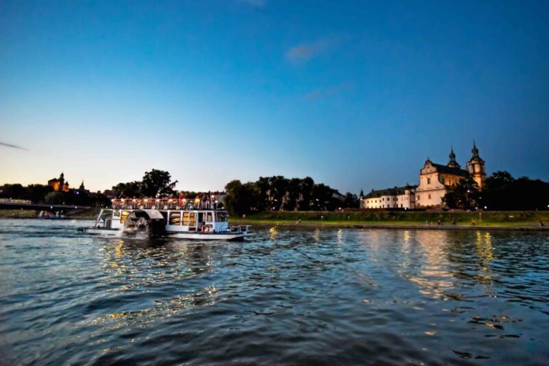 Krakow: 1-Hour Evening Vistula River Cruise - Who Will Love This Tour?