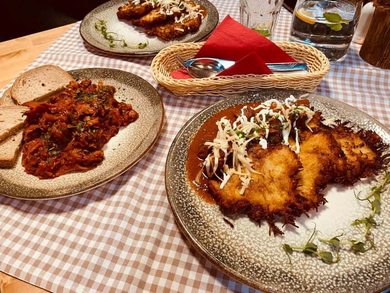 Krakow: 6-Course Full Polish Food Tour with Vodka Tasting - Who Will Love This Tour?