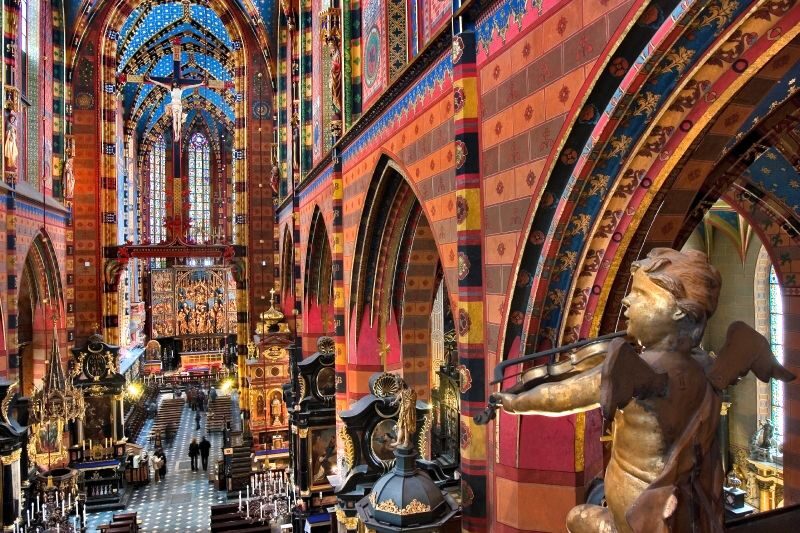 Krakow and Auschwitz Small-Group Tour from Warsaw with Lunch - The Value of This Tour