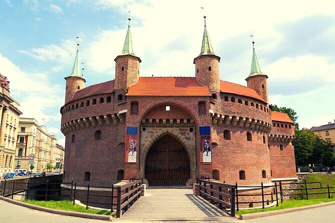 Krakow and Wieliczka Small Group Tour from Lodz with Lunch - Who Will Love This Tour?