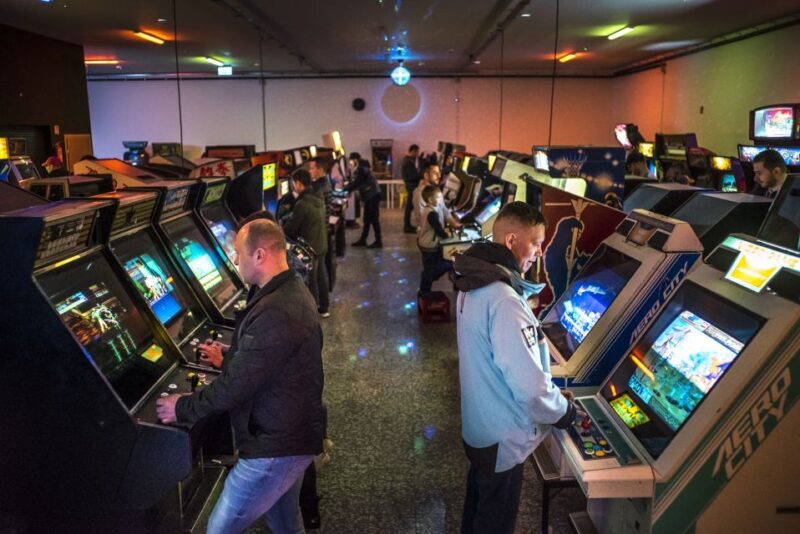 Krakow Arcade Museum Entrance Ticket With Free Play - Who Is This Experience Best For?