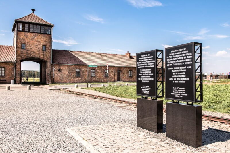 Krakow: Auschwitz-Birkenau & Wieliczka Salt Mine Day Tour - An Honest Look at the Auschwitz-Birkenau & Wieliczka Salt Mine Day Tour