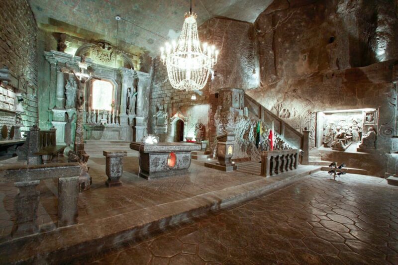 Krakow: Auschwitz & Wieliczka Salt Mine Guided Day Tour - Who Should Consider This Tour?