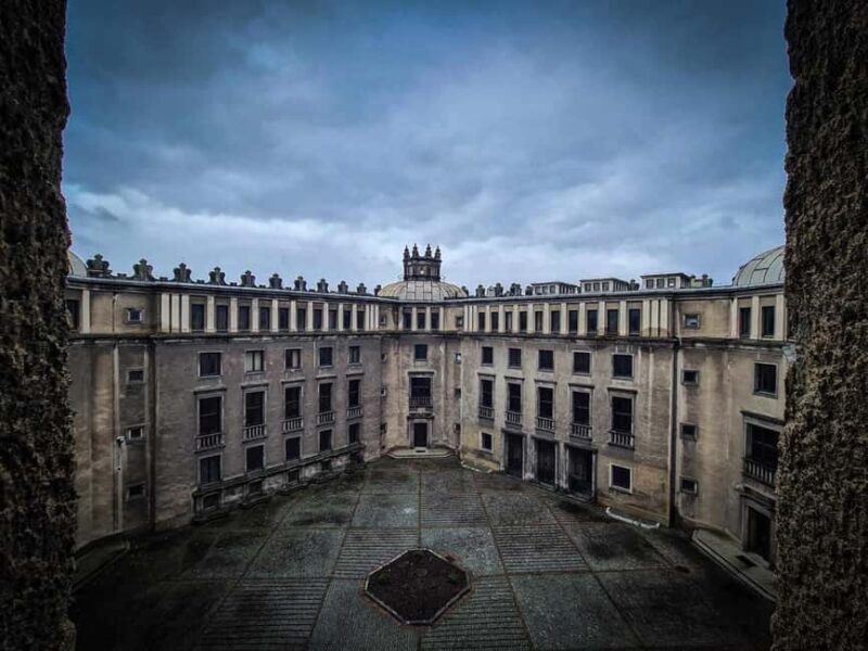 Krakow: Communist Tour City Sightseeing Nowa Huta E Golf Car - A quick glance at the experience