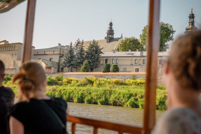Krakow: Early Bird Vistula River Sightseeing Cruise - An In-Depth Look at the Experience